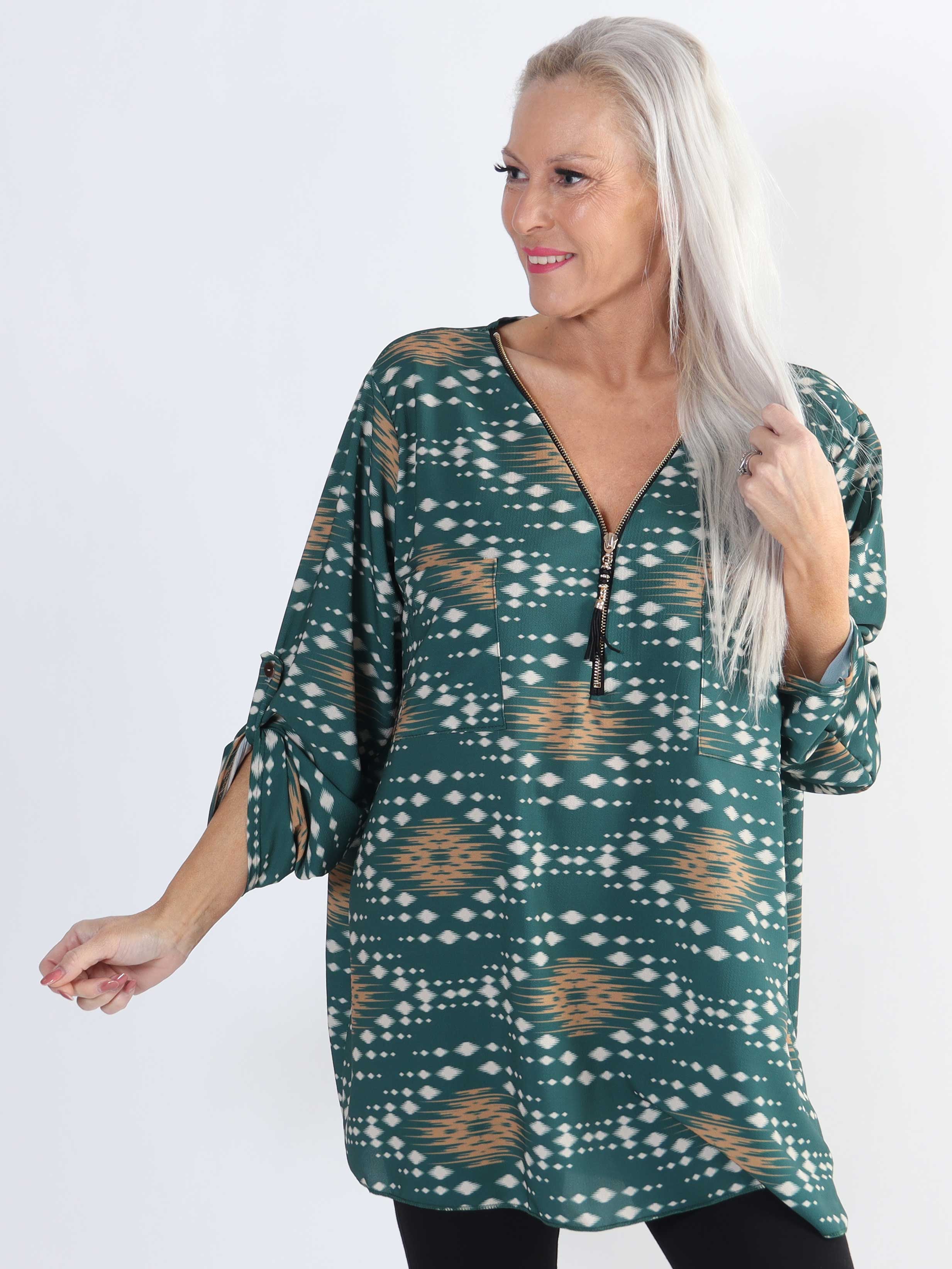 Claudia Pattern - Tunika med tryck och dragkedja i plus size